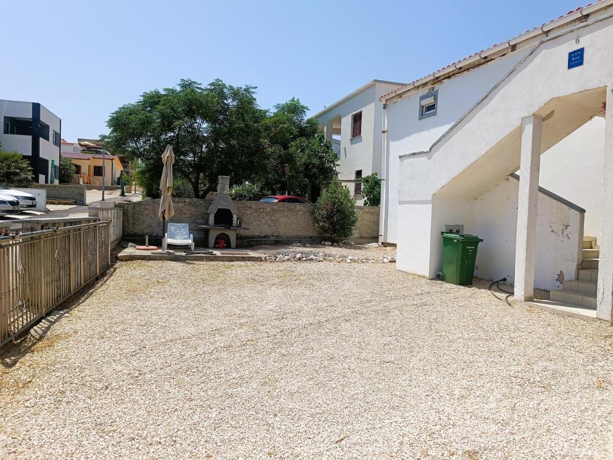 Apartments Babic 50 Meters From The Beach Вир Экстерьер фото
